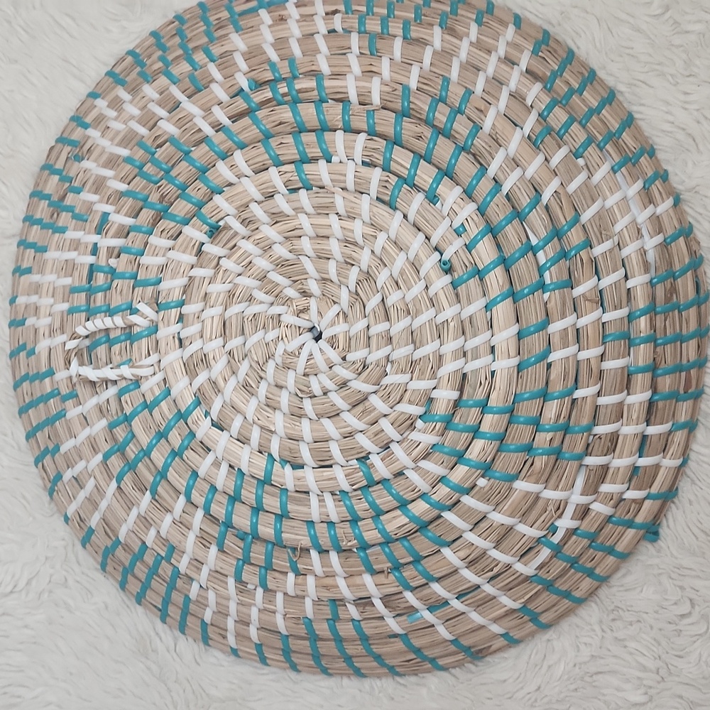 Seagrass Woven Basket , Wall Decor - Picture 5 of 7